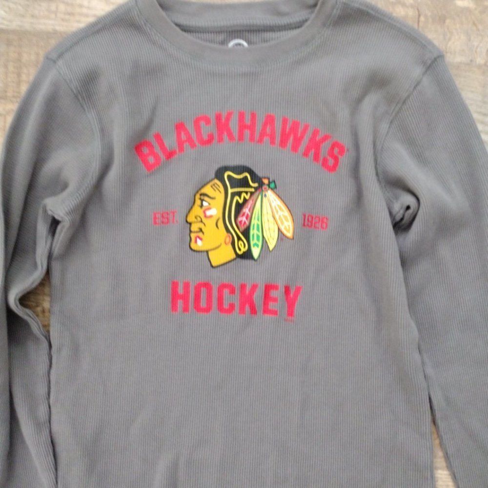 Nhl Blackhawks Boys gray waffle knit long‎ sleeve crewneck T-shirt Sz XL/14/16